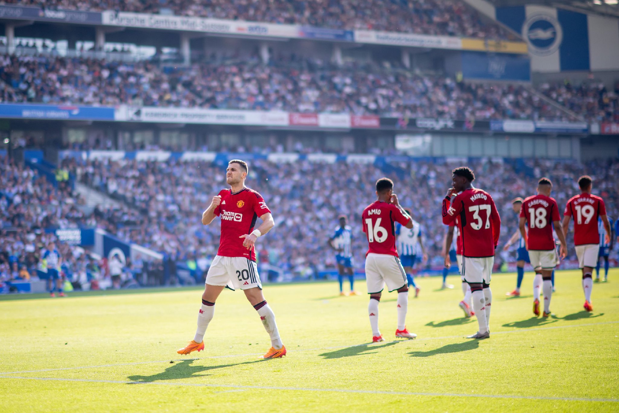 陷入垫底困 陷入垫底困